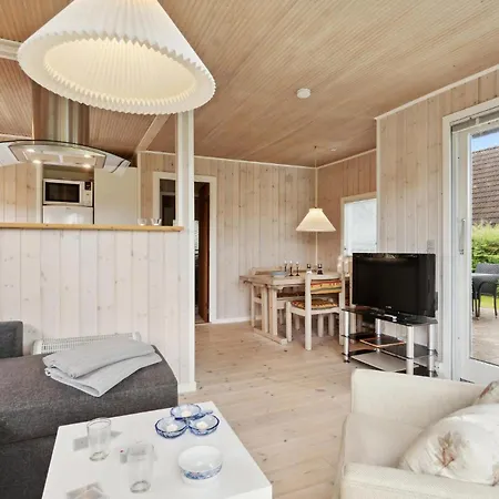 2 Bedroom Stunning In Feriehus