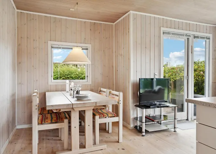 Σπίτι διακοπών 2 Bedroom Stunning In *